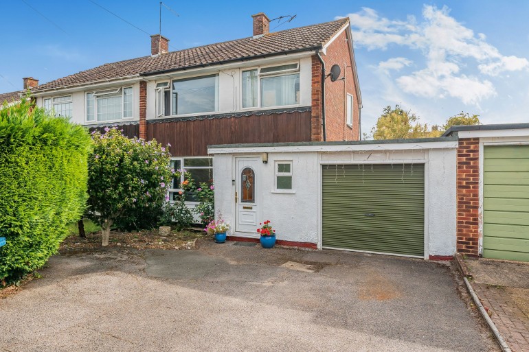 Bradshaw Close, Windsor, SL4